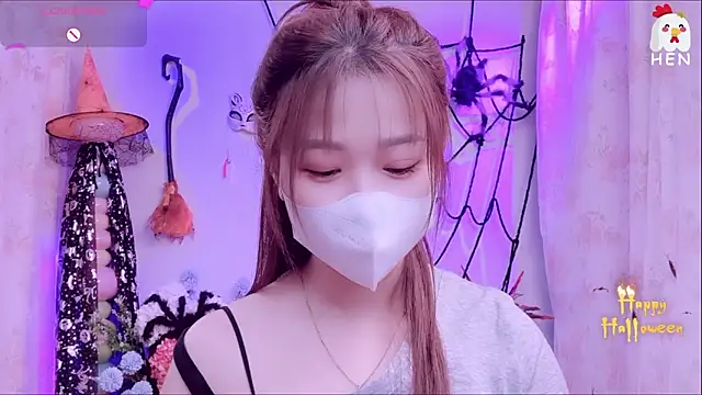 Snapshot of hen237 chatting on October 26, 4:51 pm hen237 online show from October 26, 4:51 pm