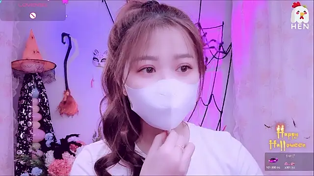 Snapshot of hen237 chatting on October 27, 10:00 pm hen237 online show from October 27, 10:00 pm