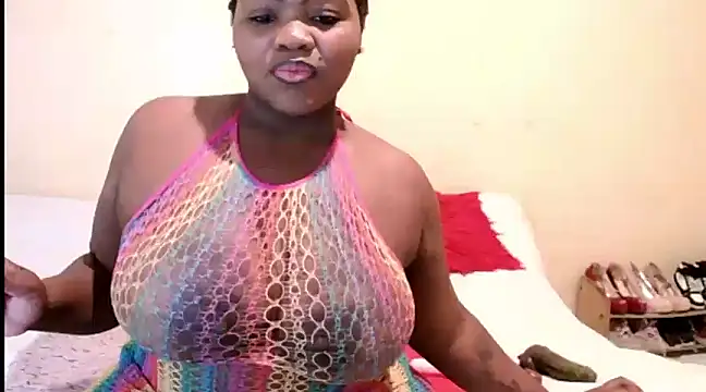 Snapshot of Queen_BootyXXX chatting on March 15, 1:52 am Queen BootyXXX online show from March 15, 1:52 am
