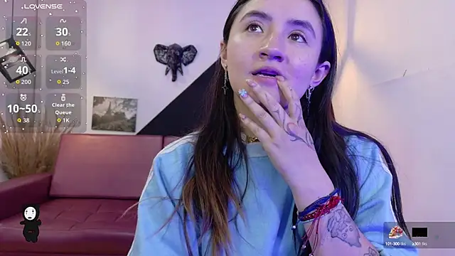 Perla Campbell online show from October 2, 6:11 pm