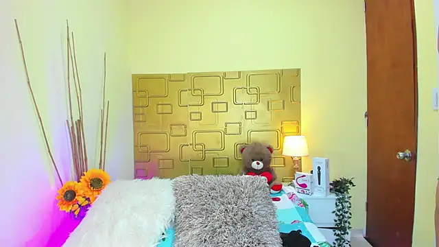 Julia Haye online show from March 22, 12:57 pm