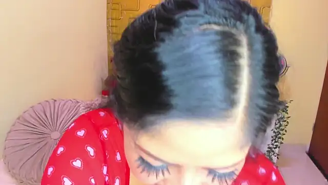 Julia Haye online show from April 10, 4:52 am