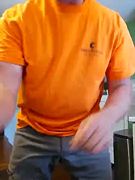 Snapshot of taurada76 chatting on April 18, 3:47 pm taurada76 online show from April 18, 3:47 pm