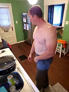 Snapshot of taurada76 chatting on December 21, 1:35 pm taurada76 online show from December 21, 1:35 pm