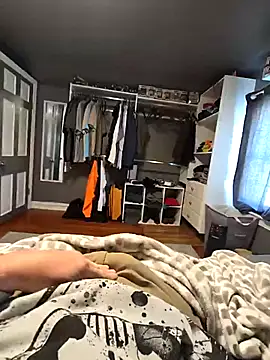 Snapshot of taurada76 chatting on February 8, 4:05 pm taurada76 online show from February 8, 4:05 pm