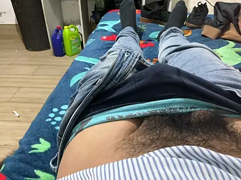 elvis0966 online show from October 1, 2:49 am