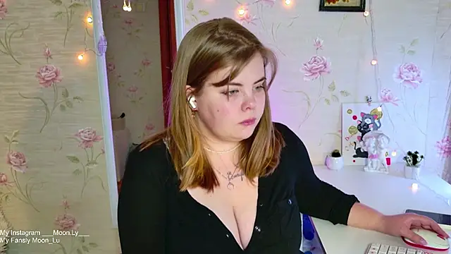 sinnamon  online show from December 15, 12:44 pm