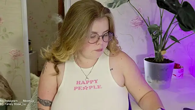 sinnamon  online show from September 21, 7:08 pm