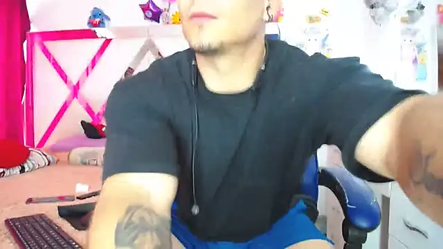 jakson hot online show from February 14, 6:51 pm