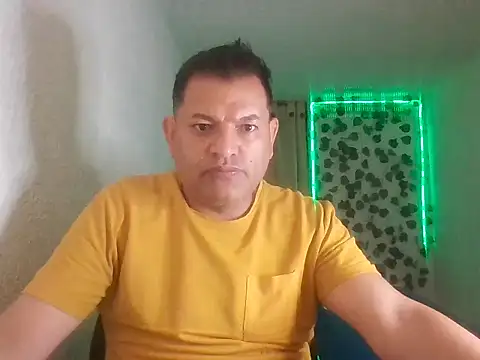 SexDiffrent online show from June 10, 5:36 pm
