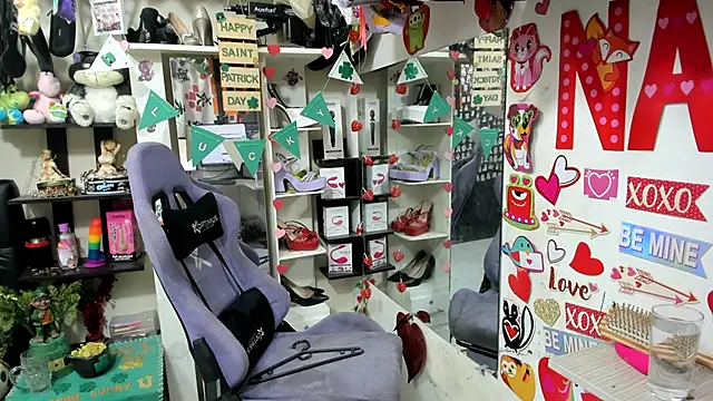 allsson queen online show from March 14, 8:15 pm