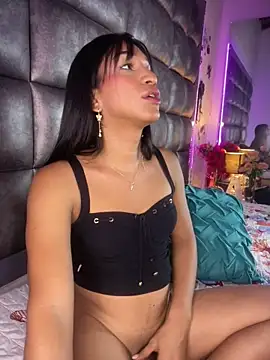 Ashly Miller online show from May 1, 8:03 pm