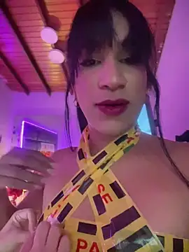 Snapshot of Ashly_Miller chatting on July 11, 8:20 pm Ashly Miller online show from July 11, 8:20 pm