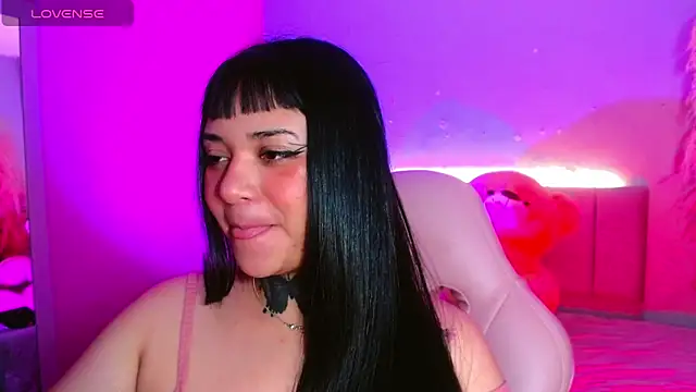 kim blake online show from February 27, 12:01 pm