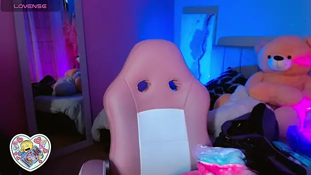 kim blake online show from February 17, 11:55 am