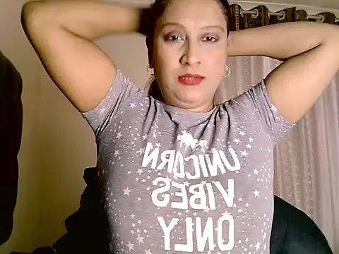 eroticbeauty37 online show from March 24, 3:34 pm