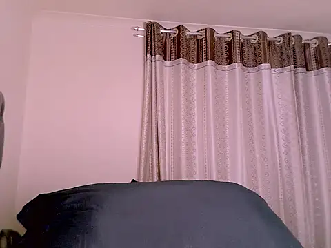 eroticbeauty37 online show from February 10, 4:39 pm