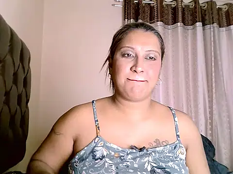 Snapshot of eroticbeauty37 chatting on July 16, 1:52 pm eroticbeauty37 online show from July 16, 1:52 pm