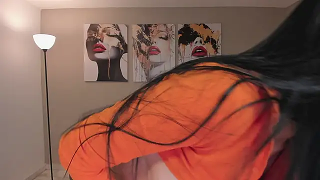 LilaWest online show from June 5, 2:12 pm
