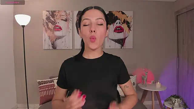 LilaWest online show from November 25, 7:03 pm