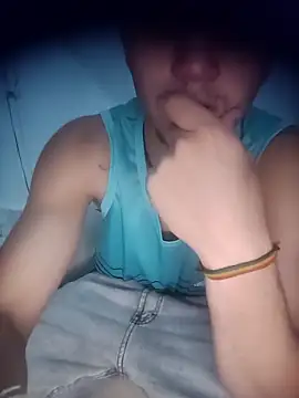 NathanZ11 online show from April 14, 9:20 pm