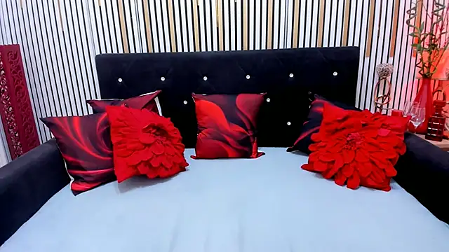 kattsuunnyy online show from March 25, 9:24 pm