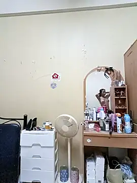 KinkyKit May online show from March 5, 11:29 am