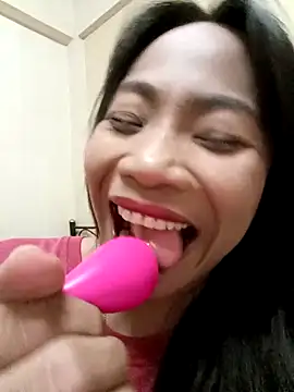 KinkyKit May online show from April 26, 1:52 pm