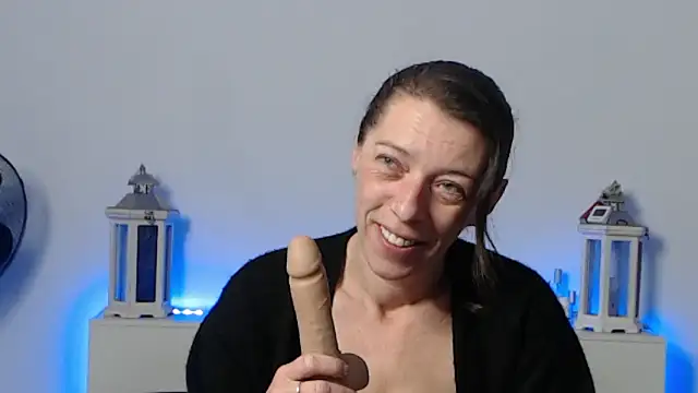 Oriane Jackson online show from March 16, 5:26 am