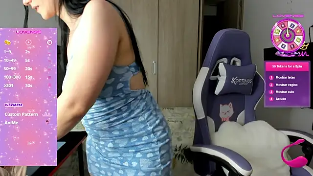 Snapshot of lucia_s1 chatting on June 10, 10:22 pm lucia s1 online show from June 10, 10:22 pm