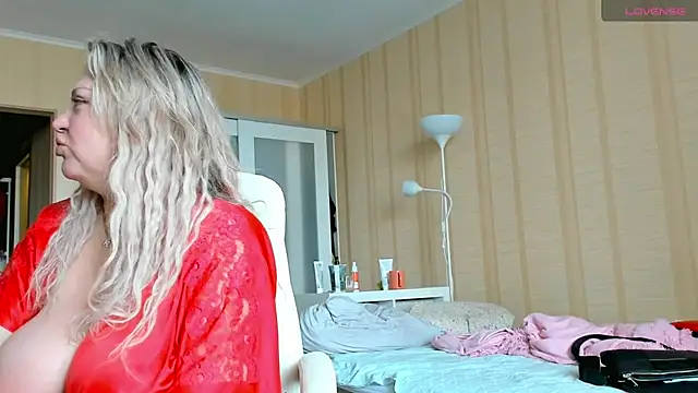 PamHardFuck online show from April 5, 7:15 am