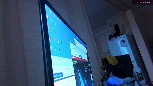 Snapshot of PamHardFuck chatting on March 3, 2:28 pm PamHardFuck online show from March 3, 2:28 pm