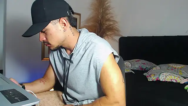 Markboyl online show from March 24, 4:51 pm