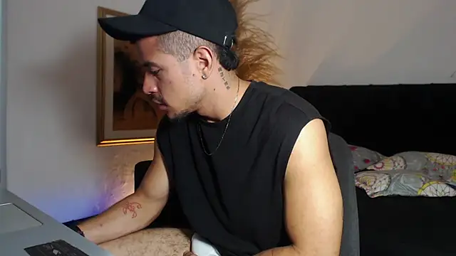 Markboyl online show from March 23, 3:34 pm