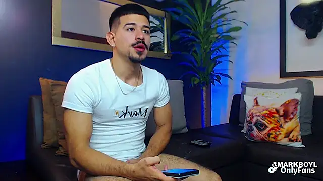 Snapshot of Markboyl chatting on December 18, 2:06 pm Markboyl online show from December 18, 2:06 pm