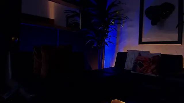 Snapshot of Markboyl chatting on March 14, 3:36 pm Markboyl online show from March 14, 3:36 pm