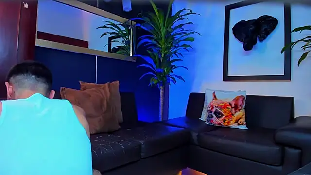 Snapshot of Markboyl chatting on January 21, 1:21 pm Markboyl online show from January 21, 1:21 pm