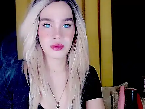 Snapshot of arianneXXX_ts chatting on September 14, 9:59 pm arianneXXX ts online show from September 14, 9:59 pm