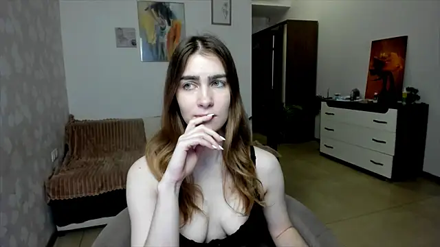 KaraWill online show from April 5, 7:09 pm