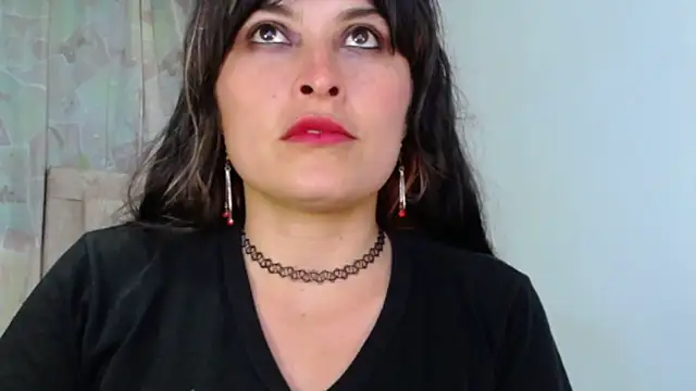 Alexandrasaenz online show from March 18, 9:48 pm