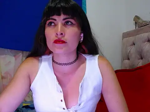 Alexandrasaenz online show from June 1, 9:03 pm