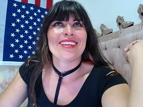 Snapshot of Alexandrasaenz chatting on July 18, 8:50 pm Alexandrasaenz online show from July 18, 8:50 pm
