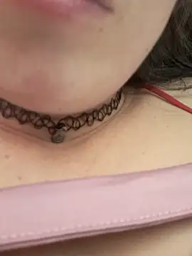 Alexandrasaenz online show from November 20, 9:04 pm