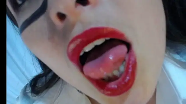 Alexandrasaenz online show from November 16, 11:52 pm