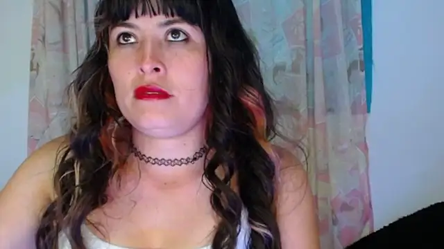 Alexandrasaenz online show from April 13, 9:30 pm