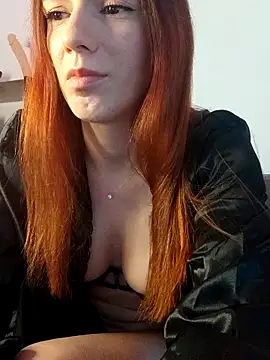 clara-francaise online show from February 13, 4:29 pm