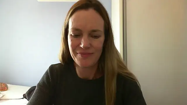 Snapshot of Annylove1 chatting on September 10, 5:12 pm Annylove1 online show from September 10, 5:12 pm