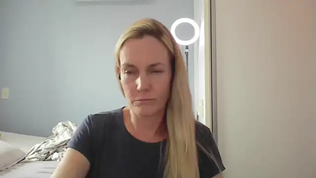 Annylove1 online show from January 15, 3:48 pm