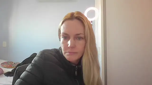 Annylove1 online show from May 13, 12:12 pm