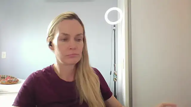 Annylove1 online show from February 6, 12:34 pm